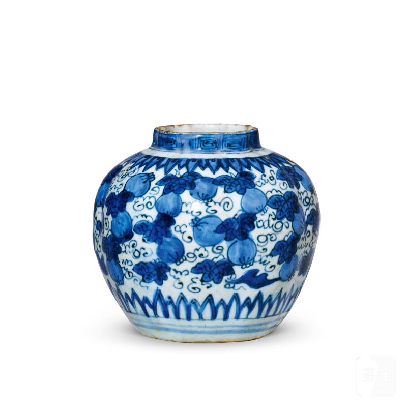 明万历 青花福禄万代纹瓜棱罐
